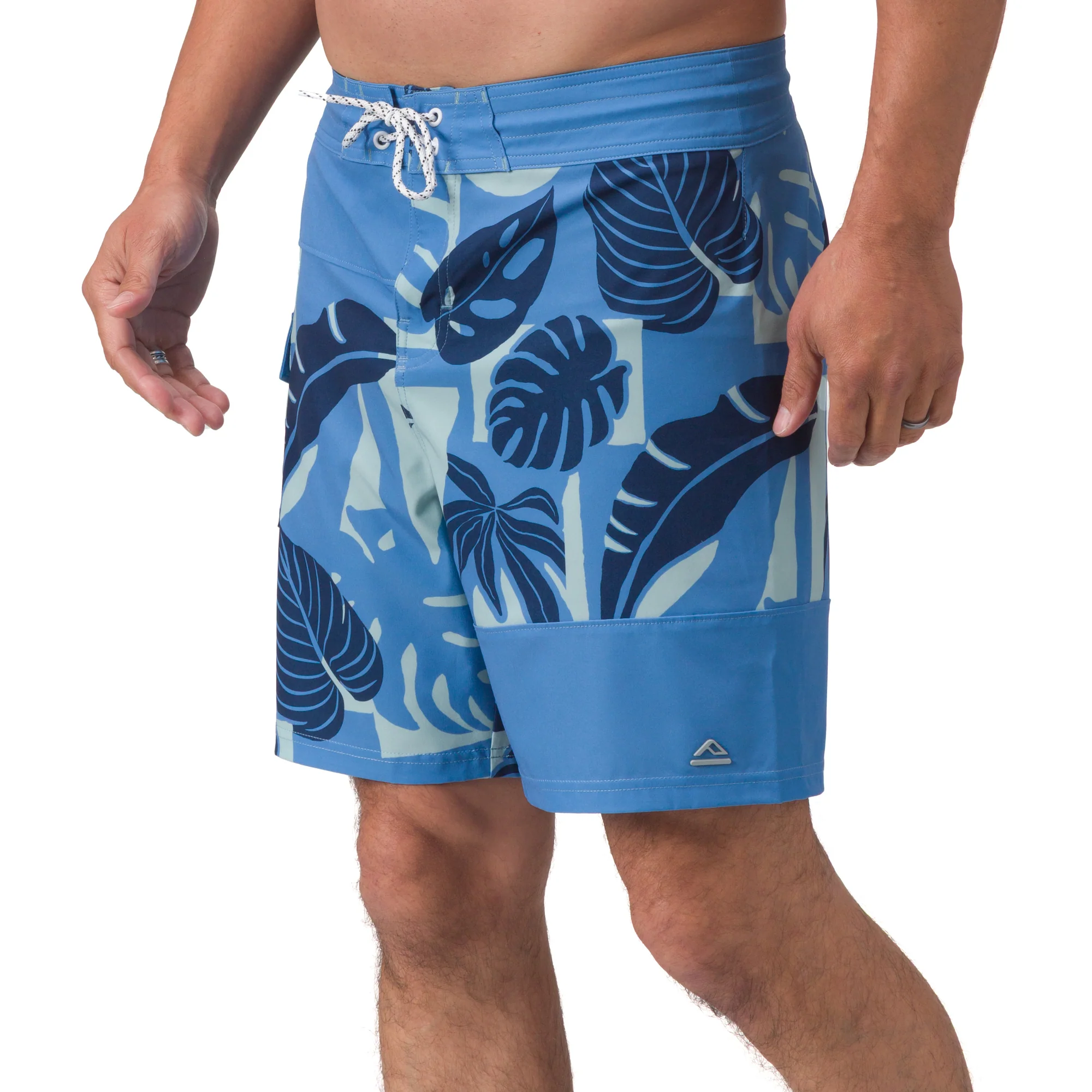 3FMWH1066_PCFBL_02-2000x2001-1478e37.webp