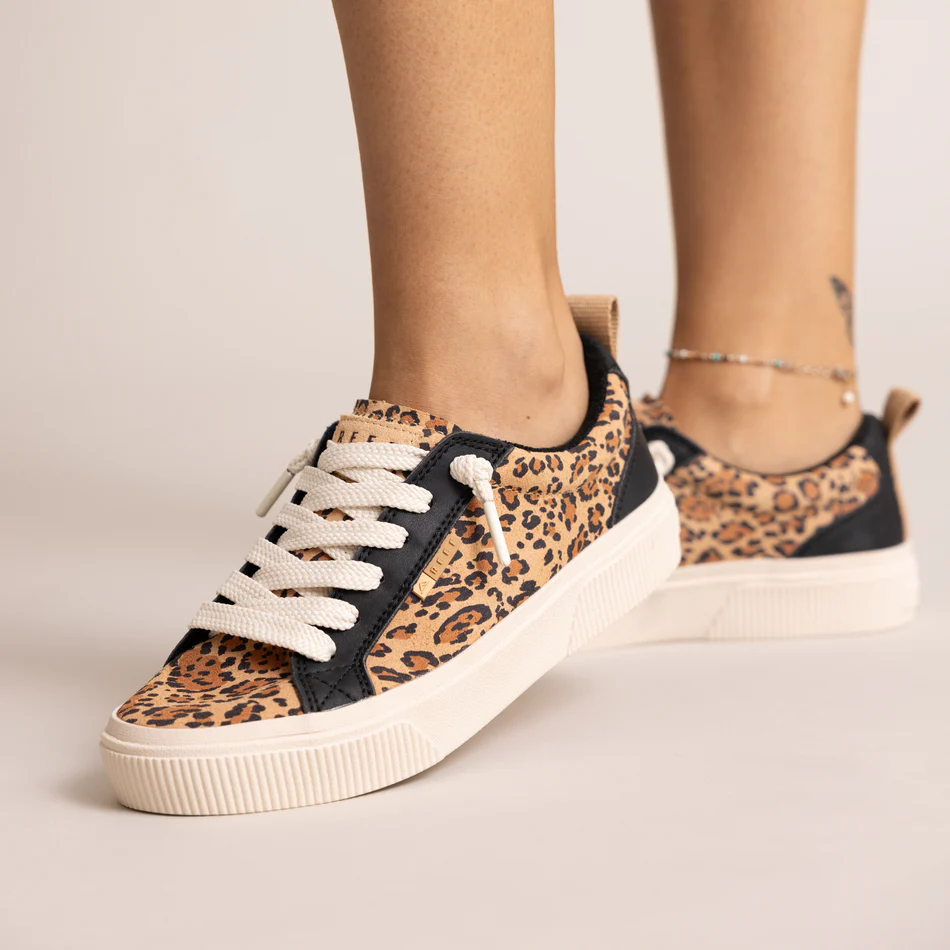 CJ7216_Lay_Day_Dawn_LEOPARD_SUEDE_4245-1000x1500-f088c9f_1.webp