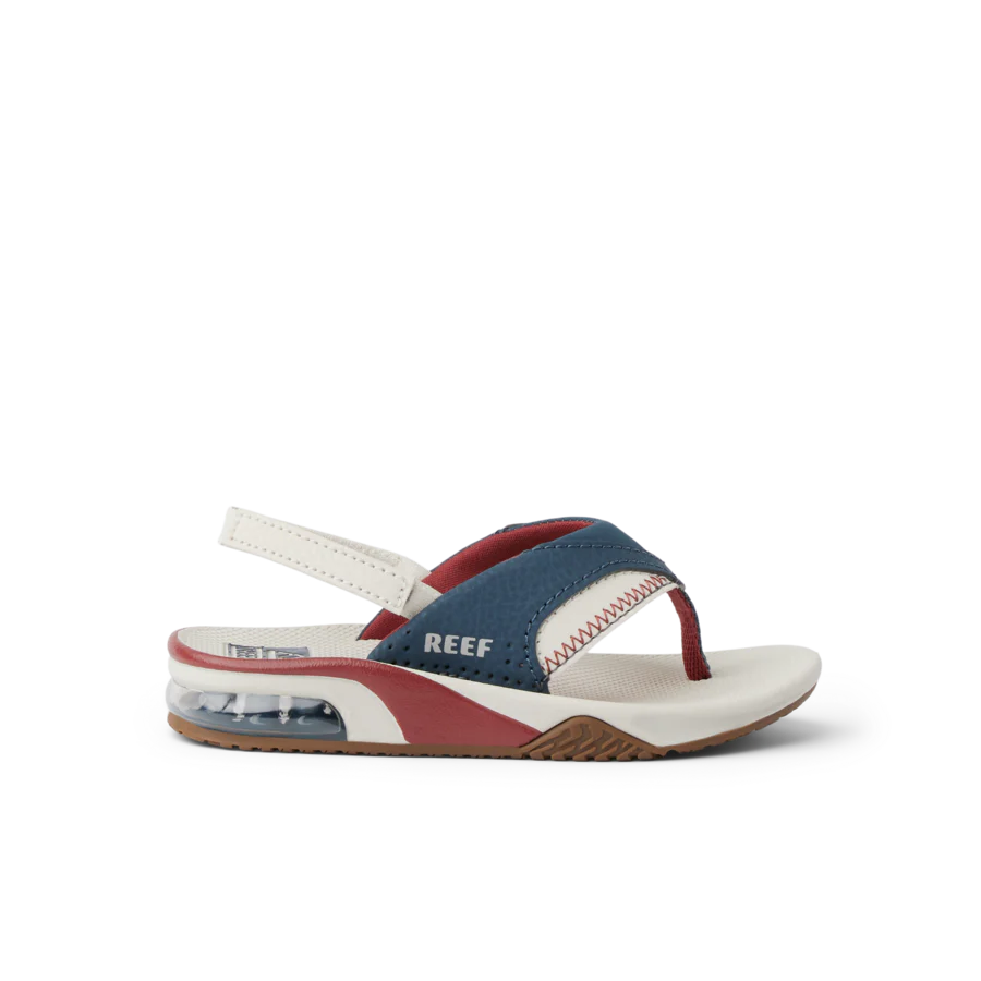 CJ7676_LITTLE_FANNING_VARSITY_RS_SHADOW-900x900-c4cc11b.webp