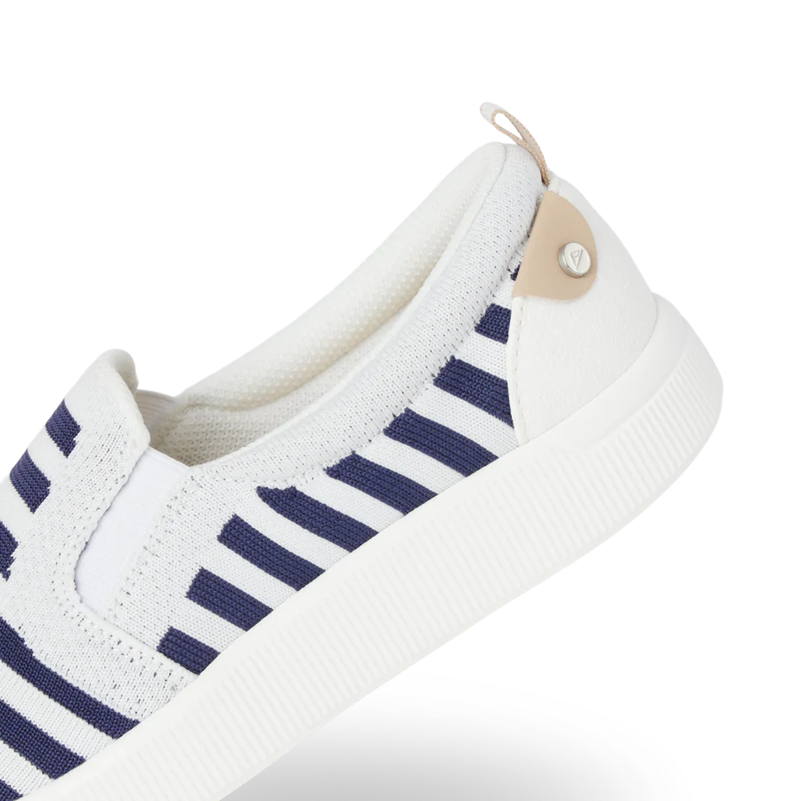CJ8049_NEPTUNE_ELYSE_NAVY_WHITE_STRIPE_DTL2-900x900-c4cc11b.webp